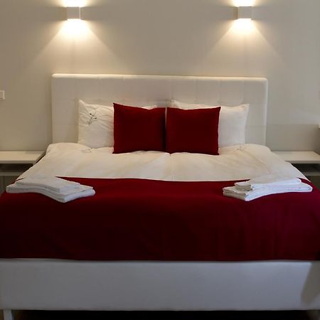Sandgerði Graystone Guesthouse מראה חיצוני תמונה